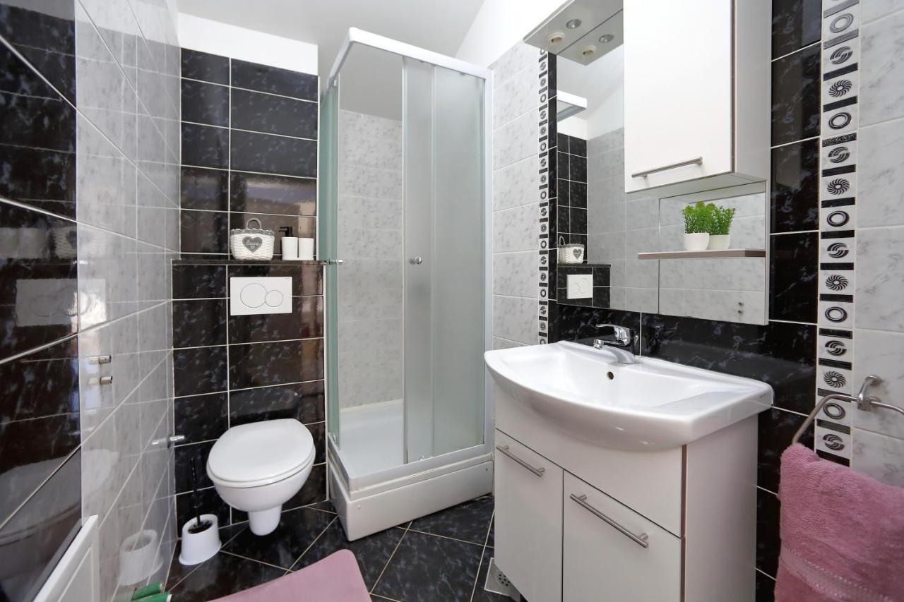 Appartement Bane Dvori à Bibinje Extérieur photo