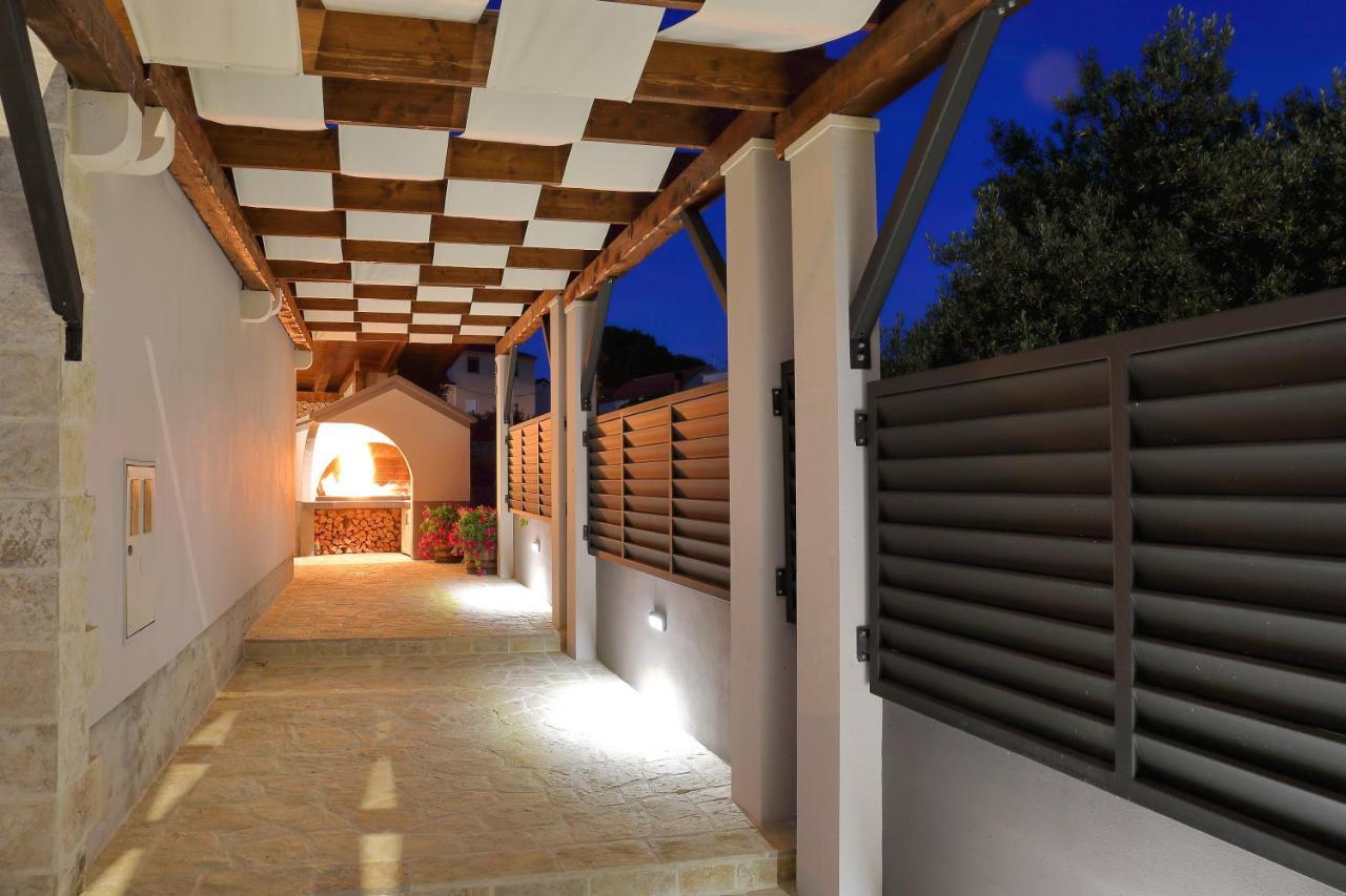 Appartement Bane Dvori à Bibinje Extérieur photo