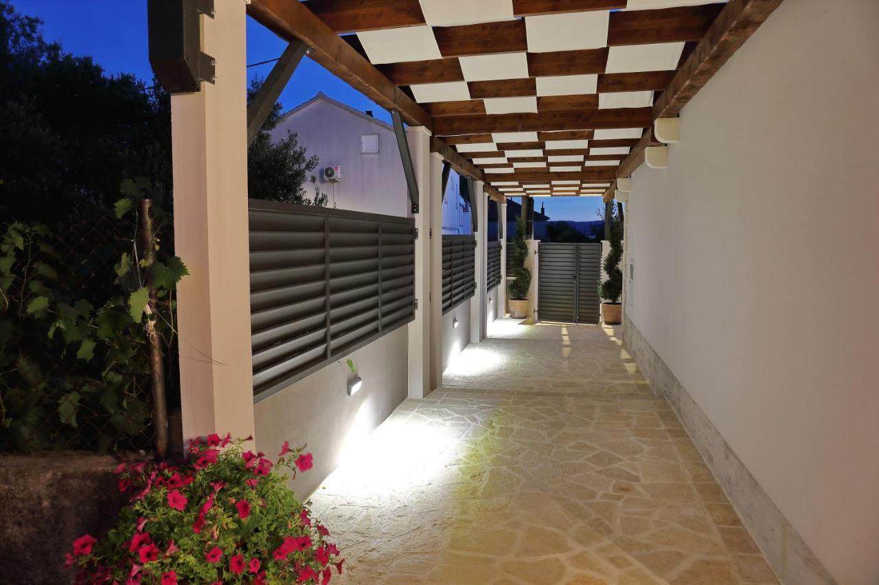 Appartement Bane Dvori à Bibinje Extérieur photo